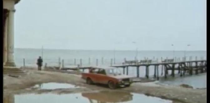 Смотреть Утренее шоссе онлайн